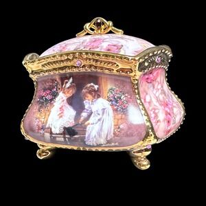 Ardleigh Elliott Sandra Kuck Shared Memories Music Box My Sister My Friend 2002